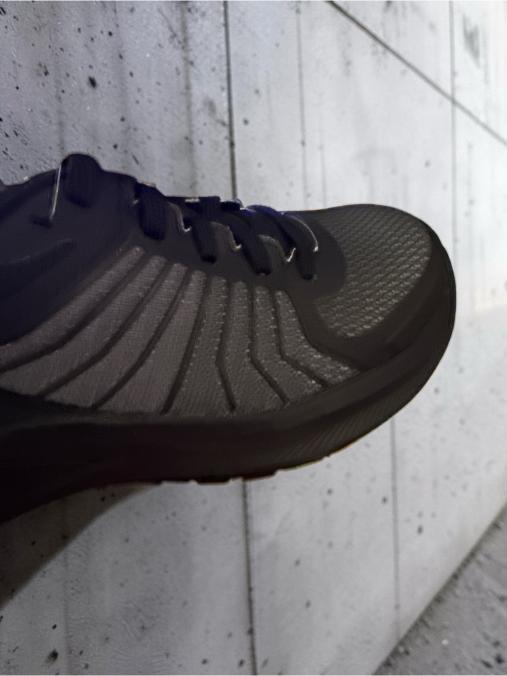 Women’s New in Box Wolverine Bolt Durashocks All-Black Athletic Work Shoe Sz 9.5